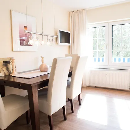 Haus Bielefeld 32a *
