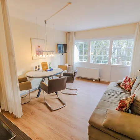 Haus Bielefeld 32a * 노르데메이